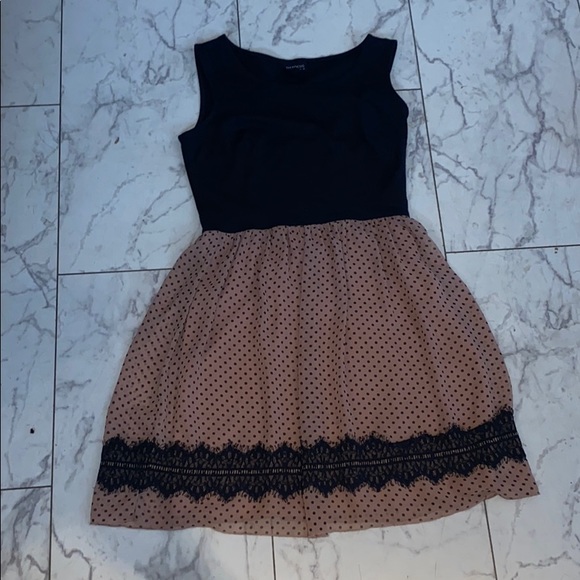 Dress - Picture 1 of 5